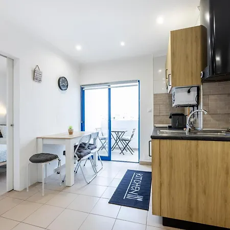 T1 Clube Da Rocha -500m Da Apartamento *