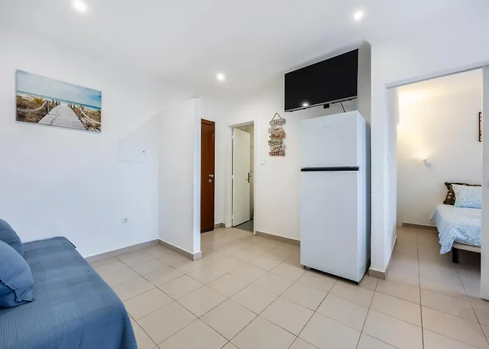 T1 Clube Da Rocha -500m Da *