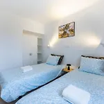 Apartman T1 Clube Da Rocha -500m Da *