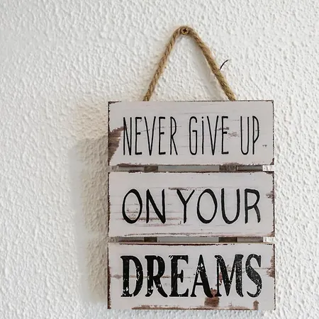 T1 Clube Da Rocha -500m Da *