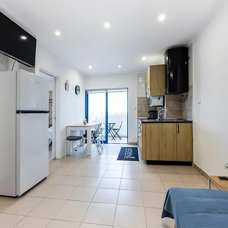 T1 Clube Da Rocha -500m Da Apartment Portimão